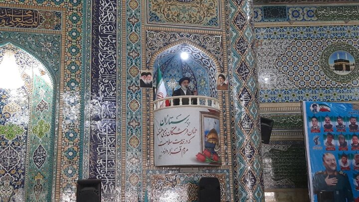 تصاویر/ نماز عبادی سیاسی جمعه در شهرکرد