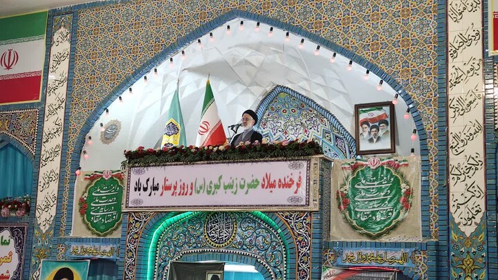 تصاویر| نماز جمعه عبادی، سیاسی بیرجند