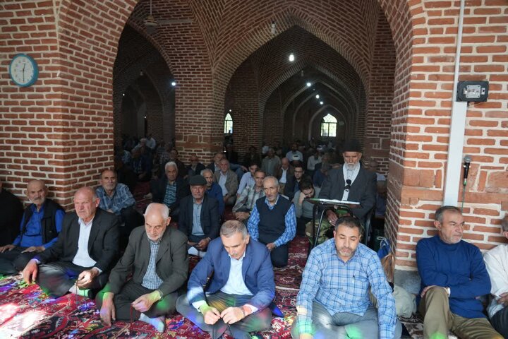 تصاویر/ اقامه نماز جمعه اردبیل