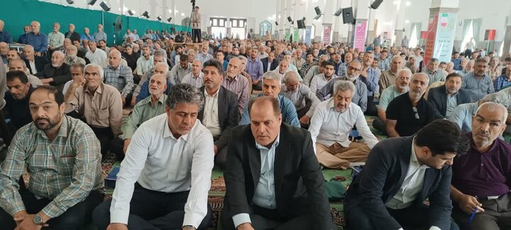 تصاویر/اقامه نماز عبادی سیاسی جمعه در ساوه