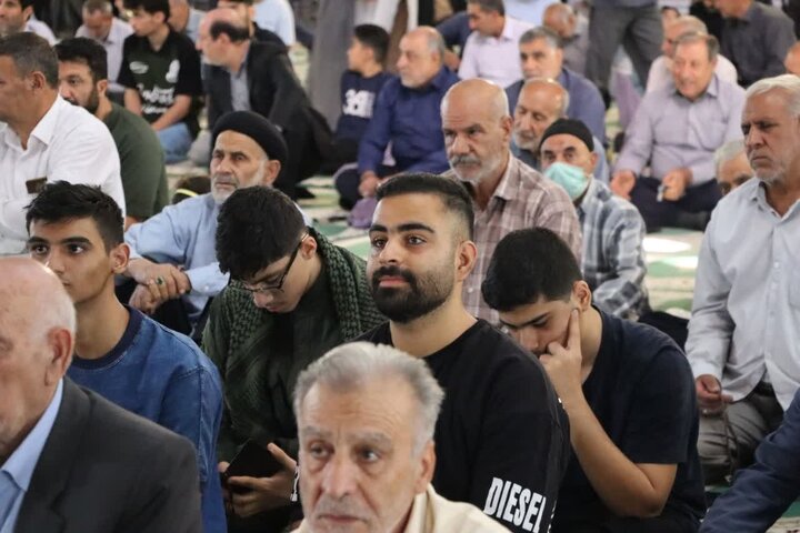 تصاویر/اقامه نماز جمعه خرم آباد در مصلای الغدیر