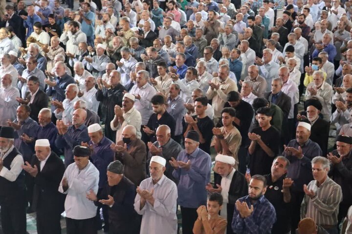 تصاویر/اقامه نماز جمعه خرم آباد در مصلای الغدیر