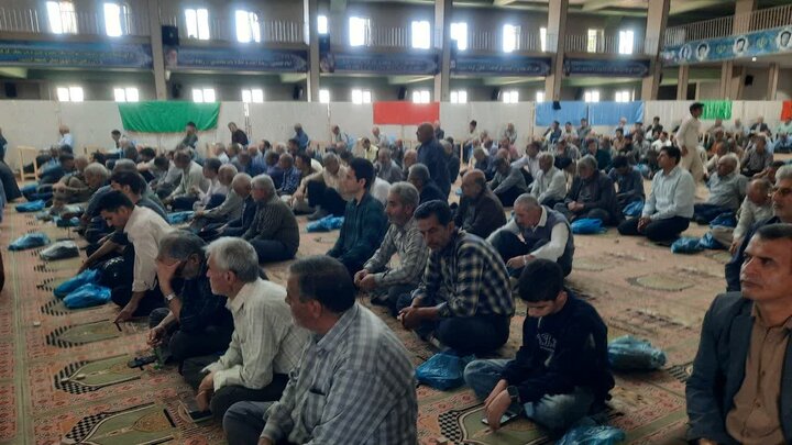 تصاویر/اقامه نماز عبادی سیاسی جمعه در خمین