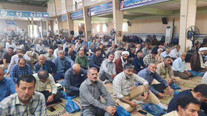 تصاویر/اقامه نماز عبادی سیاسی جمعه در خمین