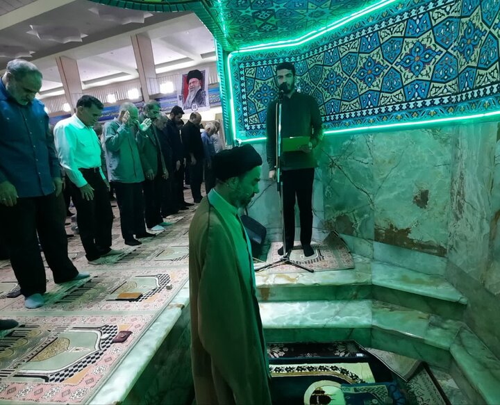 تصاویر/اقامه نماز عبادی سیاسی جمعه در خمین