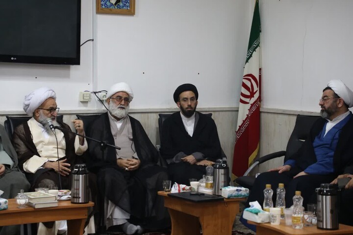 تصاویر/برگزاری نخستین اجلاسیه مسئولان مدارس علمیه استان خوزستان