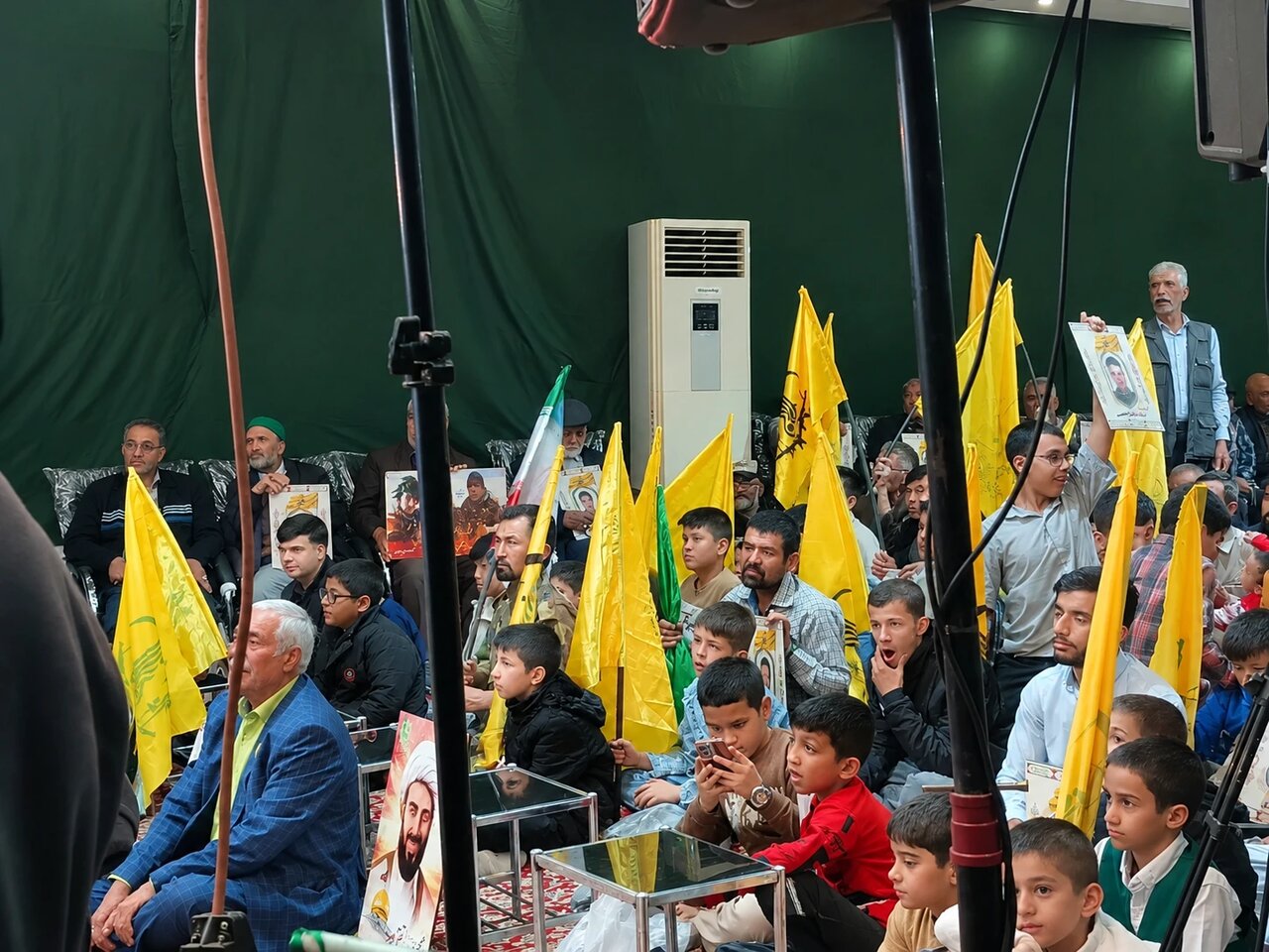 جشن بزرگ میلاد حضرت زینب کبری(س) با حضور خانواده‌های شهدا، ایثارگران، رزمندگان و جانبازان فاطمیون