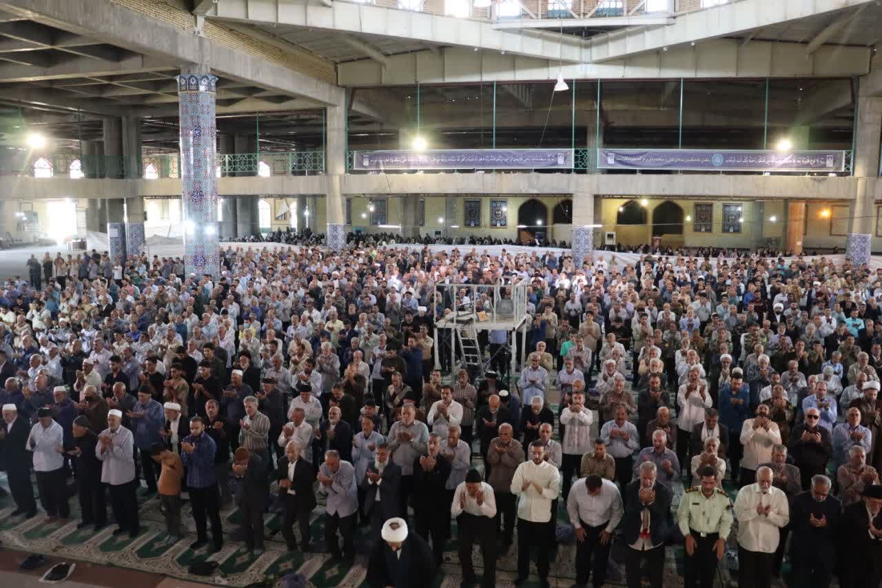 تصاویر/ اقامه نماز جمعه خرم آباد در مصلای الغدیر