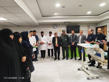 تجلیل حوزه علمیه خواهران همدان از مجاهدان خط مقدم سلامت و مدافعان امنیت