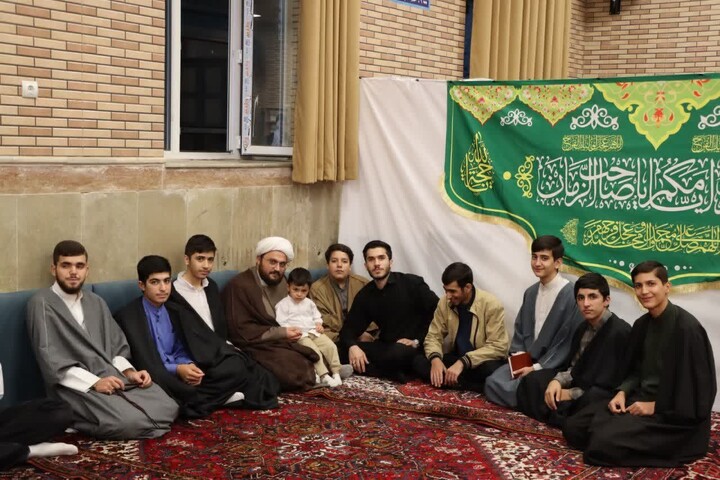 تصاویر /  مراسم جشن ولادت با سعادت حضرت زينب كبرى س و روز پرستار