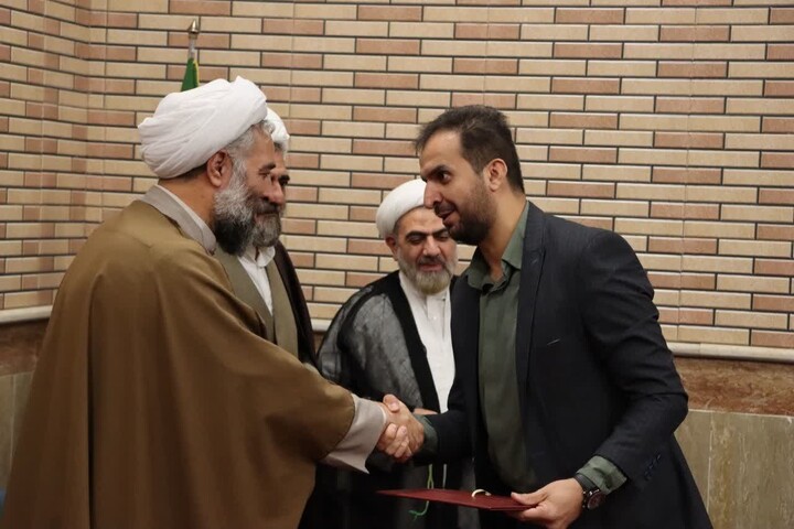 تصاویر /  مراسم جشن ولادت با سعادت حضرت زينب كبرى س و روز پرستار