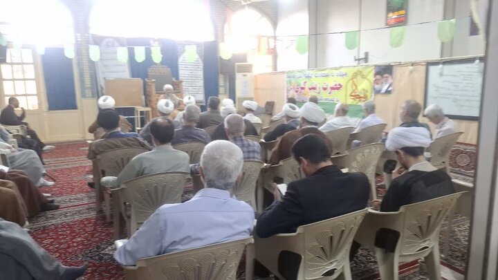 تصاویر/جشن میلاد حضرت زینب (س)از طرف نماینده مقام معظم رهبری در کاشان