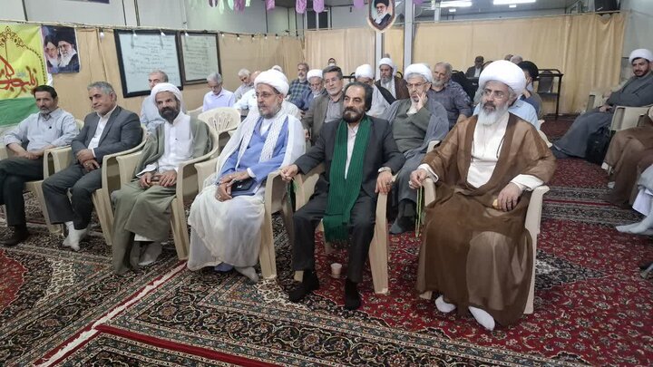 تصاویر/جشن میلاد حضرت زینب (س)از طرف نماینده مقام معظم رهبری در کاشان