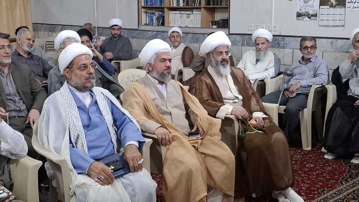 تصاویر/جشن میلاد حضرت زینب (س)از طرف نماینده مقام معظم رهبری در کاشان