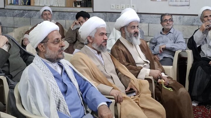 تصاویر/جشن میلاد حضرت زینب (س)از طرف نماینده مقام معظم رهبری در کاشان