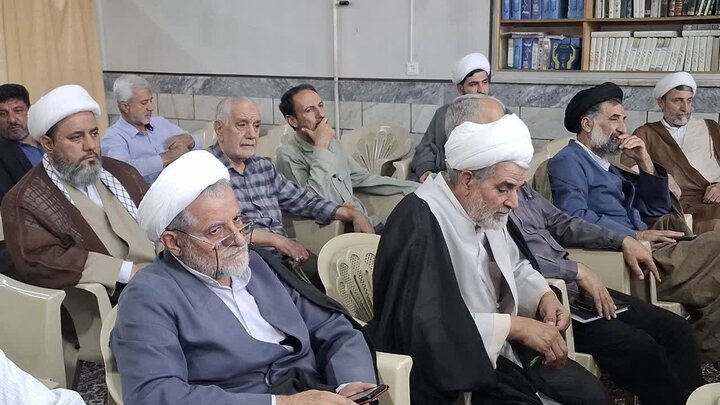 تصاویر/جشن میلاد حضرت زینب (س)از طرف نماینده مقام معظم رهبری در کاشان