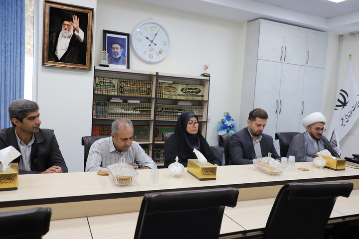 تصاویر / جلسه هماهنگی برگزاری دوره های آموزشی امداد و نجات طلاب استان کردستان