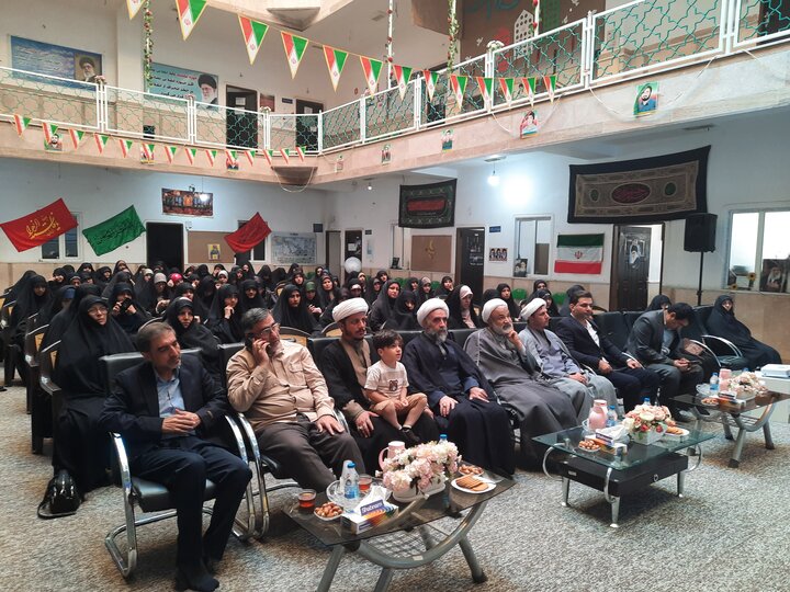 افتتاحیه طرح «اربعین تعالی ۱۴۰۵» در مدرسه علمیه حضرت رقیه (س) برازجان
