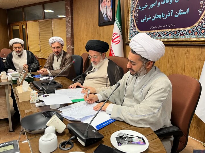 تصاویر / امضای تفاهم‌نامه همکاری ستاد اقامه نماز و اداره کل اوقاف و امور خیریه آذربایجان شرقی