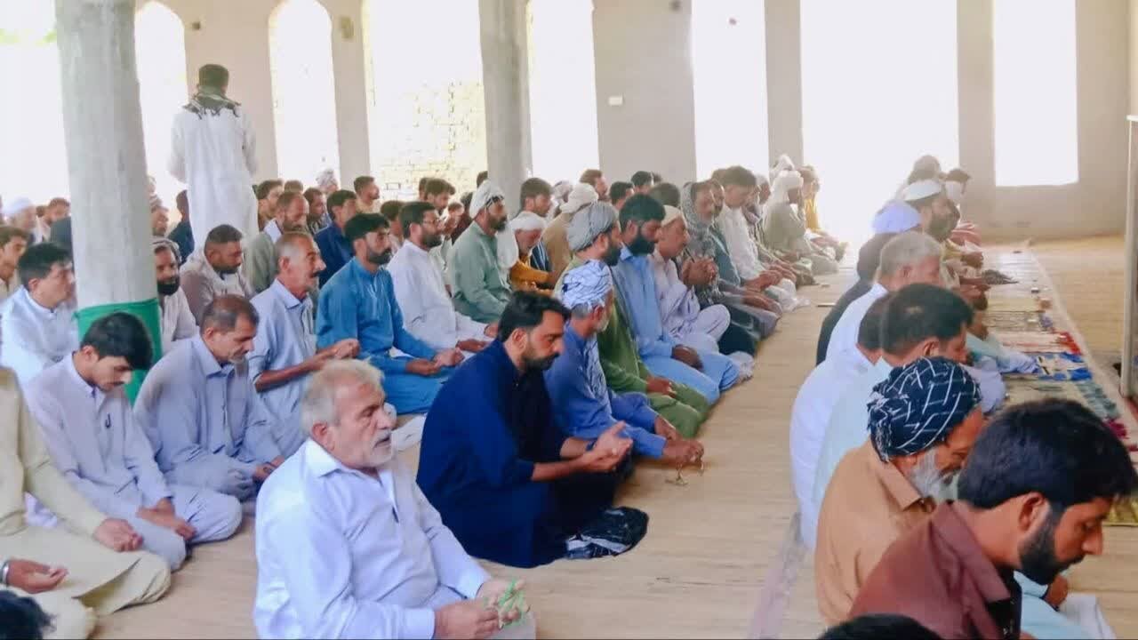 बरकत केवल धन-दौलत की अधिकता का नाम नहीं, बल्कि ज़िंदगी के हर क्षेत्र में भलाई और विकास का नाम है।मौलाना मुहम्मद ज़का-उल-हसन