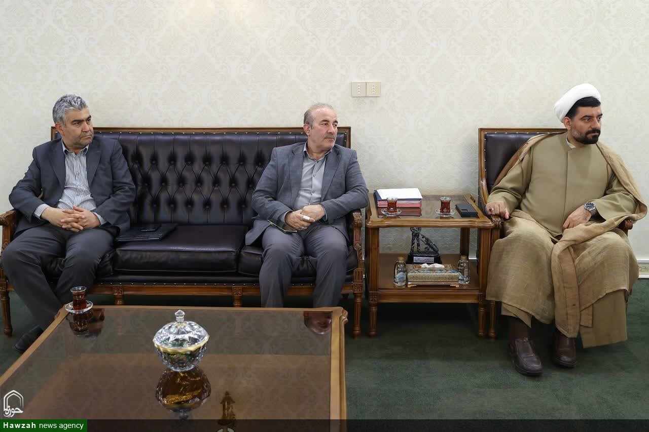 حجت الاسلام والمسلمین آزادی خواه