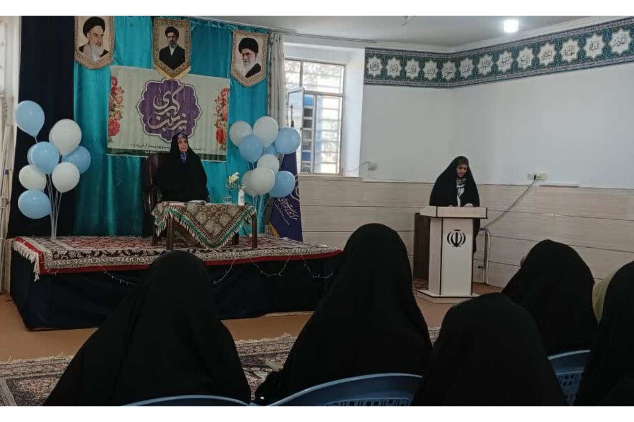 اثرگذاری جهاد تبیین در گرو مراقبه مداوم و تطهیر قلب از گناه است+تصاویر