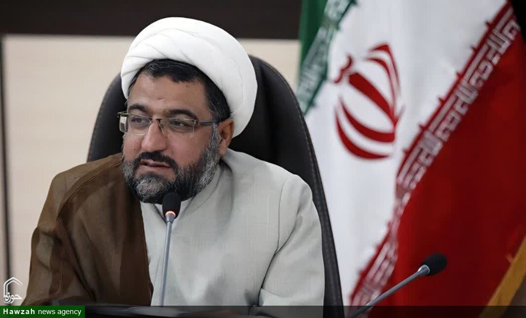 هدف گروه‌های جهادی، فقرزدایی و توانمندسازی مردم است