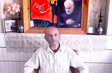 پدر شهید جاویدالاثر علیرضا فروتن به دیدار فرزند شهیدش شتافت