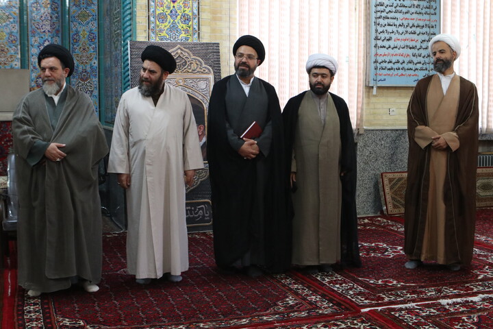 تصاویر/  تجلیل از پژوهشگران ممتاز مدرسه علمیه آیت الله آخوند(ره)