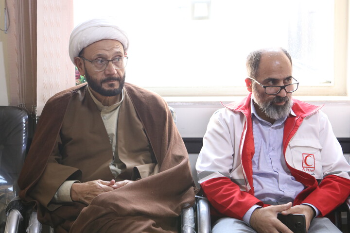 تصاویر/ جلسه قائم مقام و معاون امور طلاب حوزه علمیه همدان با  مسئول دفتر نمایندگی ولی فقیه در جمعیت هلال احمر استان همدان