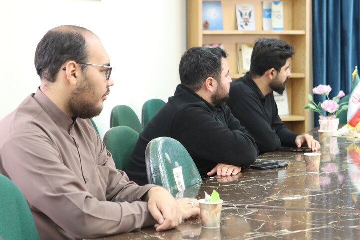 تصاویر/ جلسه هماهنگی مبلغان طرح بیّنات با معاون تبلیغ حوزه علمیه همدان