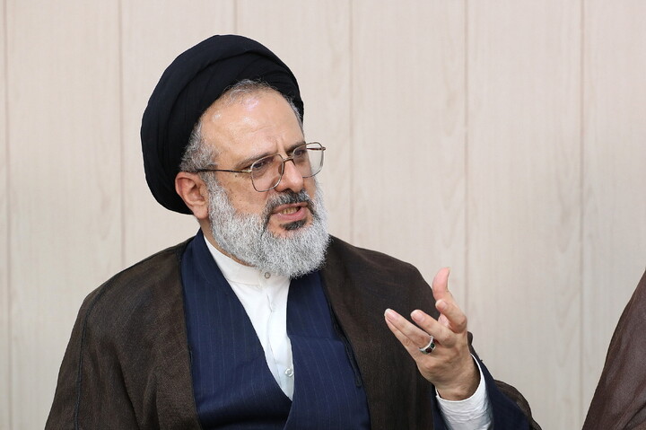 تصاویر/ سلسله نشست‌های علمی ـ تبیینی «ایران، قدرت اول جهان بر اساس محاسبات الهی