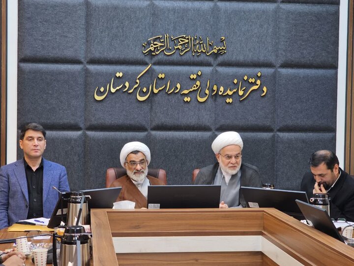 تصاویر/نشست شورای فرهنگ عمومی استان کردستان با حضور دبیر شورای عالی انقلاب فرهنگ