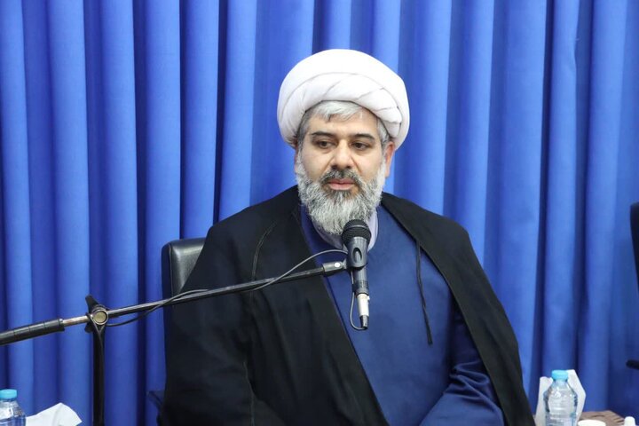 دیدار اعضای کنگره نوحه فاطمی با نماینده ولی‌فقیه در مازندران