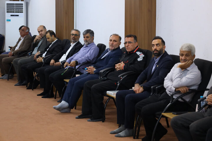 دیدار مدیرکل و روسای ادارات ورزش و جوانان مازندران با نماینده ولی‌فقیه