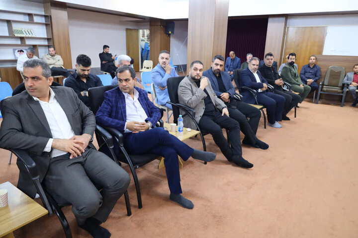 دیدار مدیرکل و روسای ادارات ورزش و جوانان مازندران با نماینده ولی‌فقیه