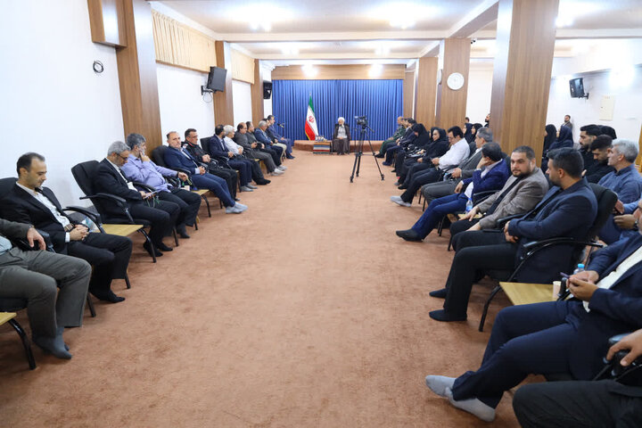 دیدار مدیرکل و روسای ادارات ورزش و جوانان مازندران با نماینده ولی‌فقیه