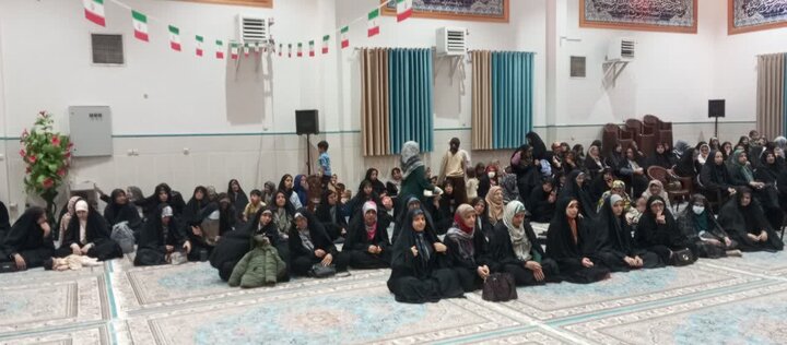 تصاویر/ مراسم جشن ولادت حضرت زینب (س) در مدرسه علمیه الزهرا شهربابک