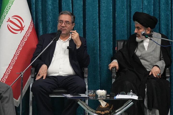 تصاویر/ برگزاری جلسه شورای فرهنگ عمومی آذربایجان‌غربی