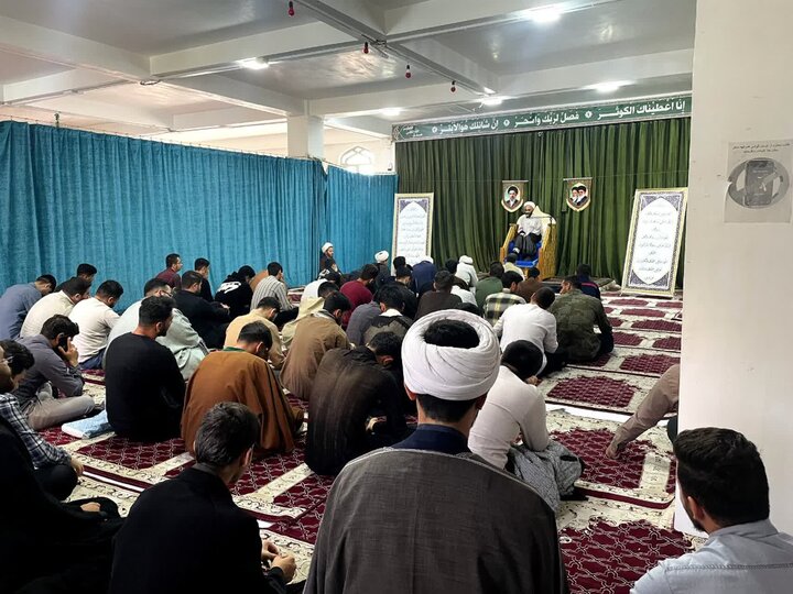 تصاویر/ جلسه اخلاق طلاب مدرسه علمیه امام رضا (ع) میاندوآب