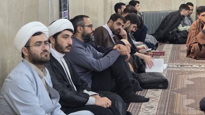 تصاویر/ نشست اخلاقی مدرسه علمیه امام خمینی (ره) ارومیه