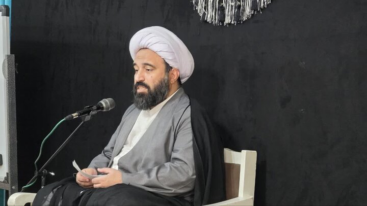 تصاویر/ نشست اخلاقی مدرسه علمیه امام خمینی (ره) ارومیه
