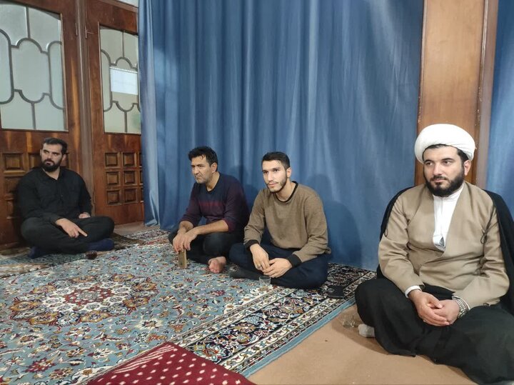 تصاویر/ هیئت هفتگی مدرسه علمیه آیت الله نمازی شهرستان خوی