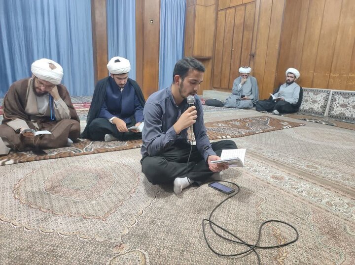 تصاویر/ هیئت هفتگی مدرسه علمیه آیت الله نمازی شهرستان خوی