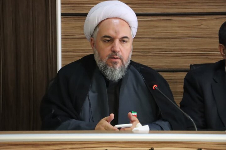 تصاویر/ گردهمایی ائمه جماعات و جلسه ستاد اقامه نماز بنیاد شهید و امور ایثارگران آذربایجان غربی