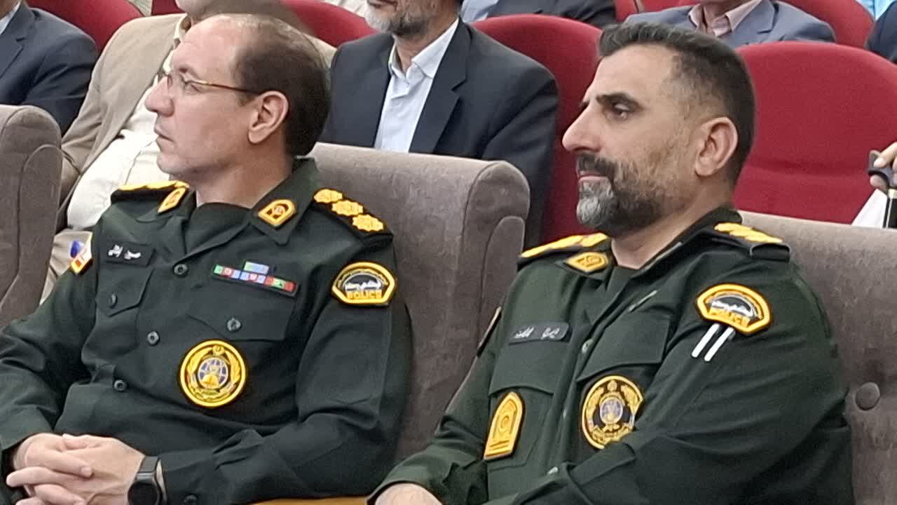 امام جمعه کاشان خواستار اجرای قانون حجاب و عفاف در ادارات با اهتمام مسئولان شد+تصاویر