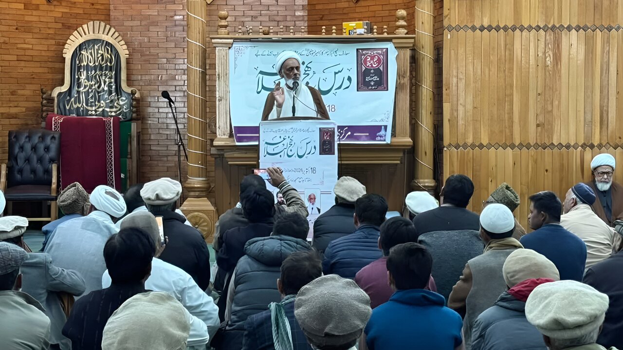 سکردو میں نہج البلاغہ کانفرنس کا انعقاد / علماء کے خطابات میں تعلیماتِ امیرالمؤمنین (ع) کی اہمیت پر زور