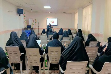 کارگاه جایگاه پژوهش و آموزش سامانه‌های پژوهشی کوثرنت در مدرسه علمیه گناوه برگزار شد