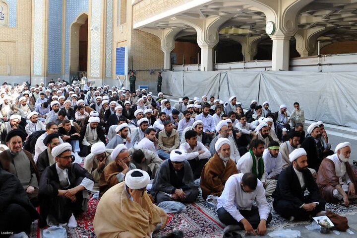 آخرین حضور رهبر شهید انقلاب در آغوش مردم قم