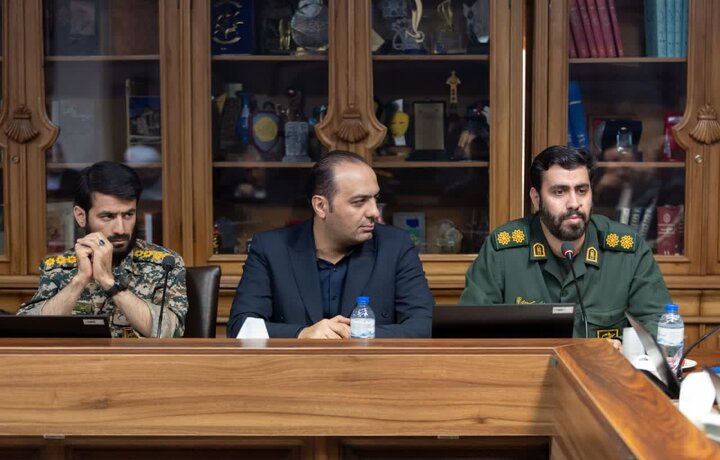 تصاویر/نشست هماهنگی برگزاری رزمایش «جان‌فدا»در اراک